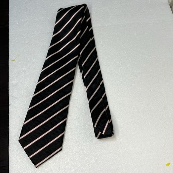 Donald J Trump Signature Collection Black Gray Maroon Stripe Repp Tie 100% Silk - Picture 8 of 8